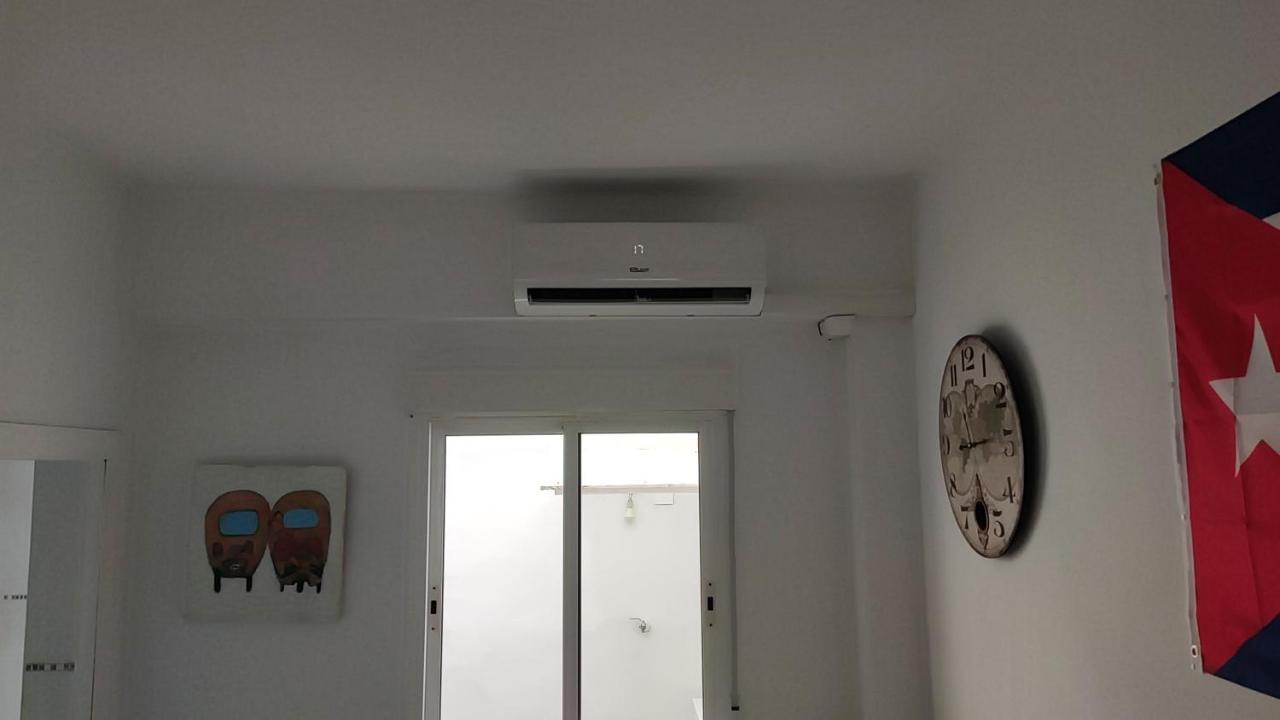 El Rinconcito Cubano En El Centro Daire Almería Dış mekan fotoğraf